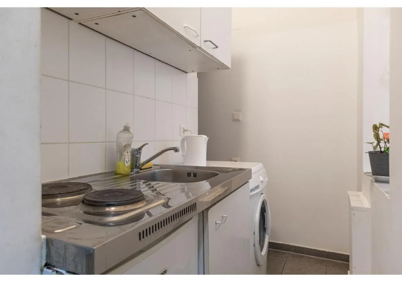 Optimal Apartment, 5 Persons, Long Stay Discount Wien 0*,  Österreich
